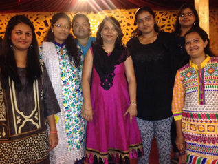 Students and faculty at an Elite Classes celebration